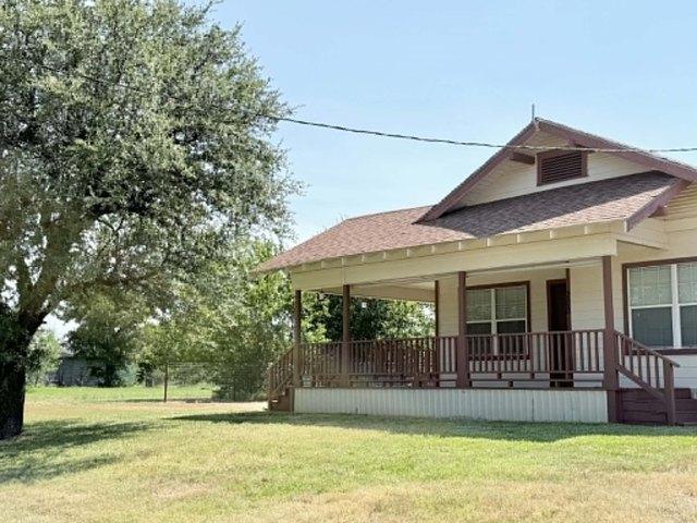 House for sale in Gustine, Texas