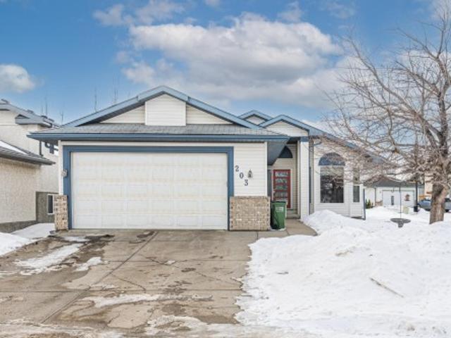 House for sale in Wedgewood, Alberta