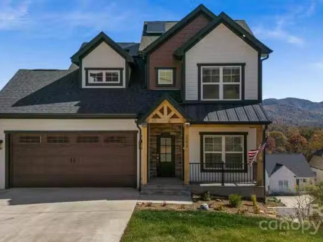 House for sale in Asheville