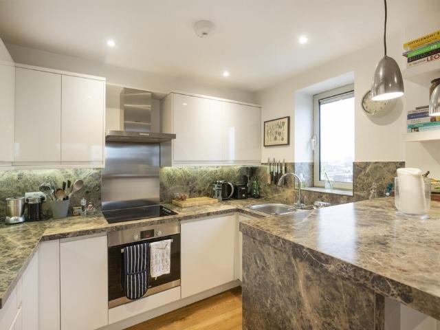 Apartment for rent in Belgravia, Greater London