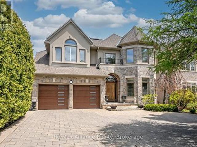 House for sale in Burlington, Golden Horseshoe