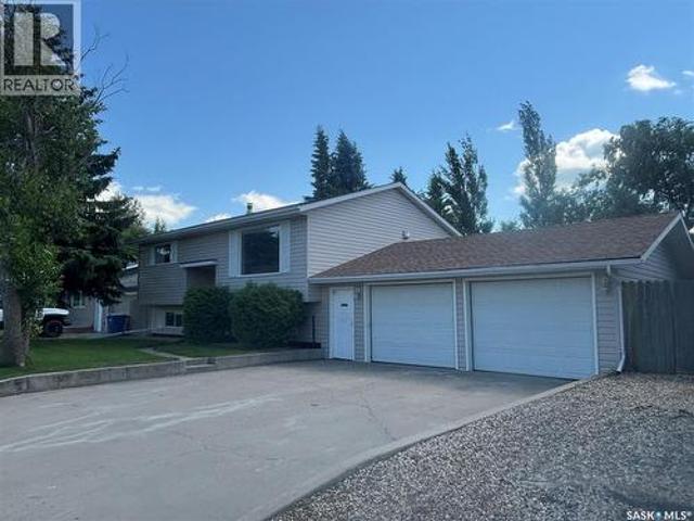 House for sale in Melfort, Saskatchewan