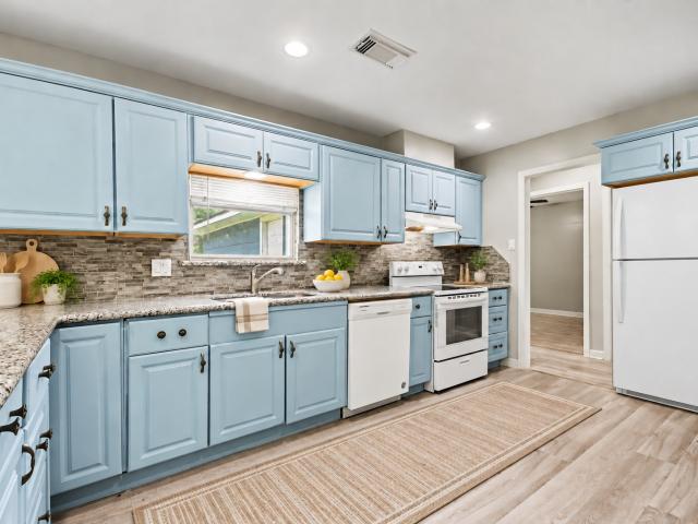 House for sale in Lake Jackson, Brazoria County