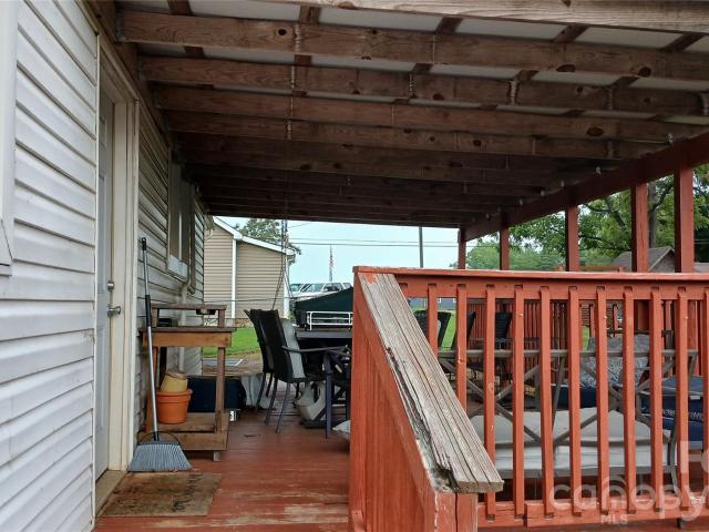 House for sale in Rhodhiss, North Carolina