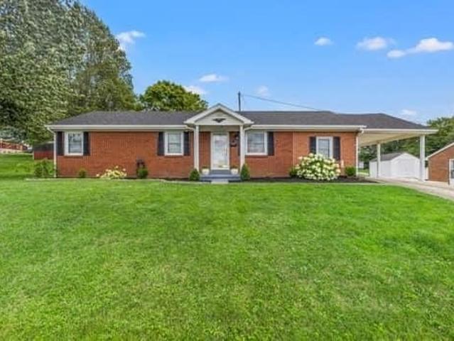House for sale in Springfield, Kentucky