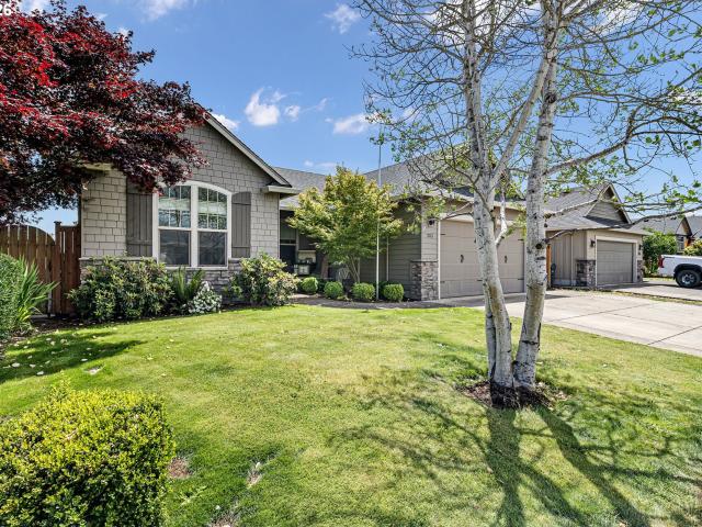 House for sale in Oregonia