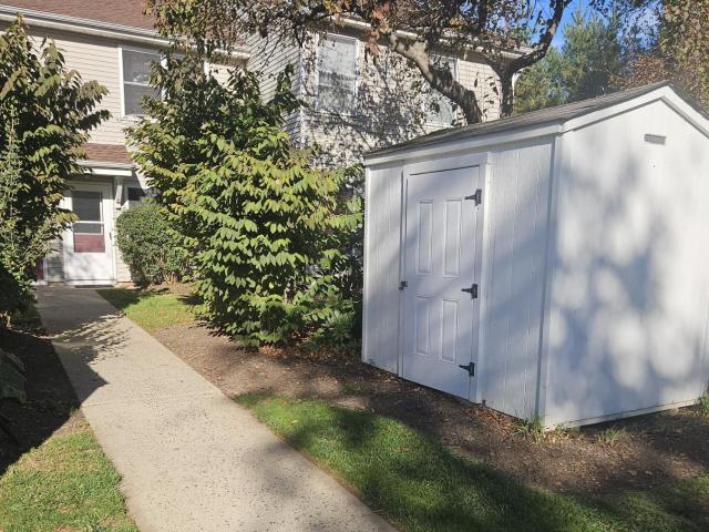 Townhouse for sale in The Enclave, Cranbury Township