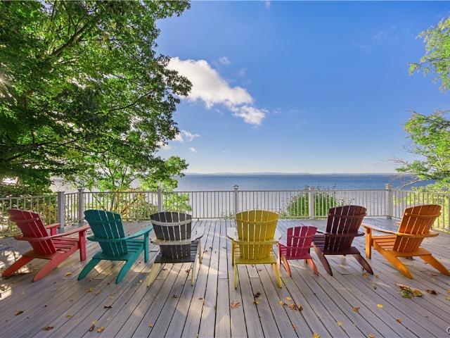 House for sale in Long Crossing, Town of Vienna