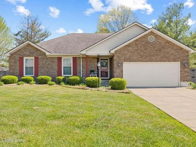 House for sale in Mount Washington, Kentucky