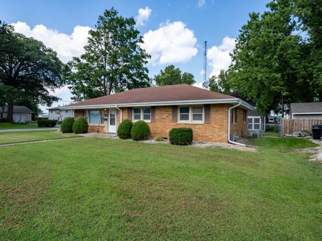 House for sale in Forrest, Illinois