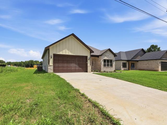 House for sale in Ark