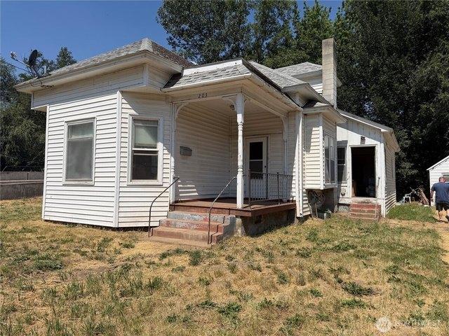 House for sale in Dayton, Washington