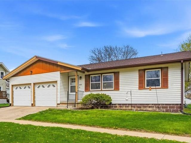 House for sale in Williamsburg, Iowa