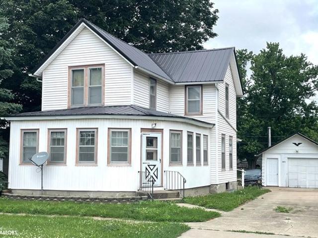 House for sale in Montezuma, Iowa