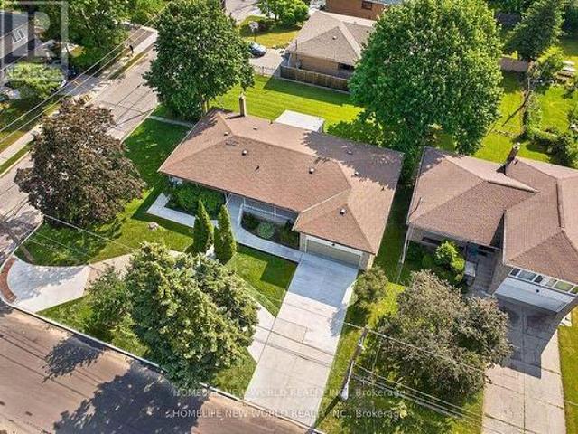 House for sale in York Centre, Toronto