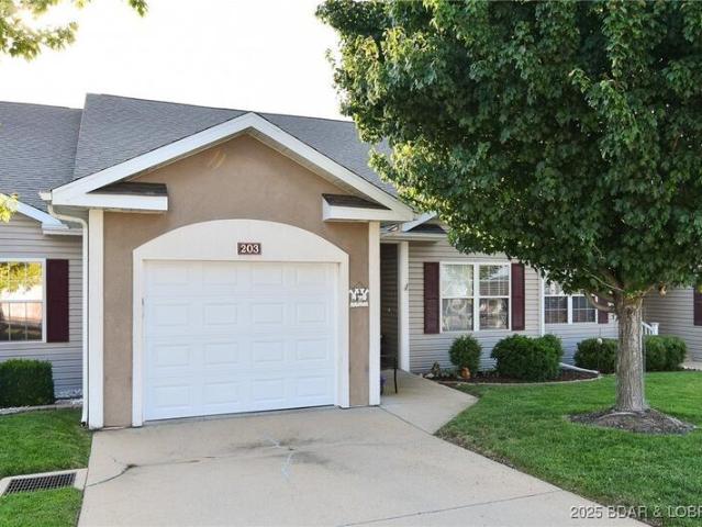 Townhouse for sale in Lake Ozark