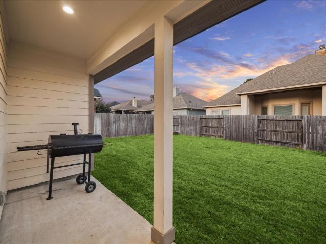 House for sale in Bentwater, Montgomery
