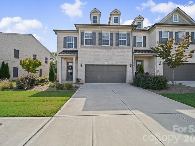 Townhouse for sale in Marvin, Union County