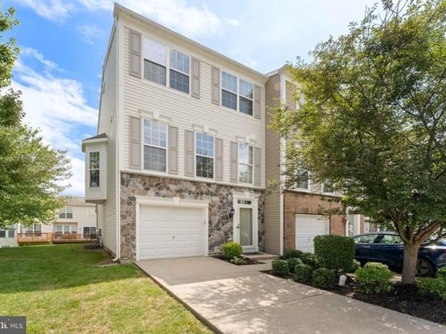 Townhouse for sale in Chester, Pennsylvania