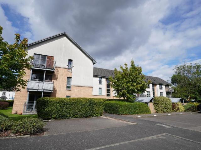 Apartment for rent in Scotstounhill, Glasgow