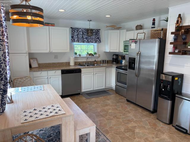 House for sale in Kelleys Island, Erie County