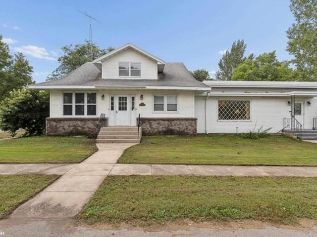 House for sale in Sheffield, Iowa