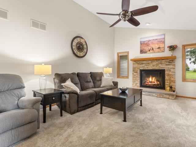 House for sale in Cottage Grove, Wisconsin