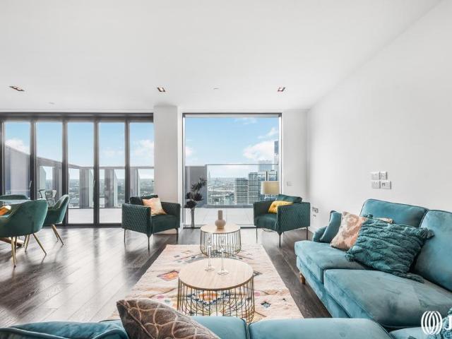 Apartment for rent in Cubitt Town, Greater London