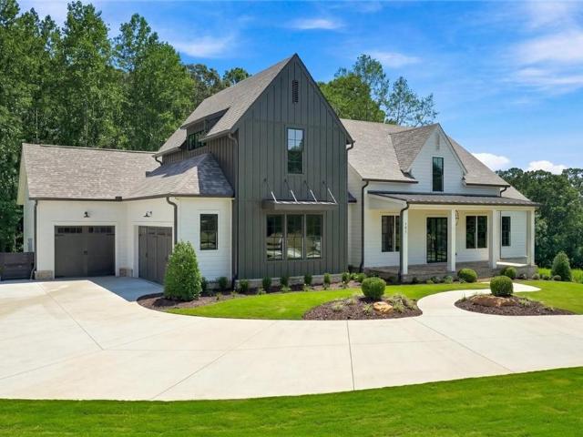 House for sale in Canton, Georgia