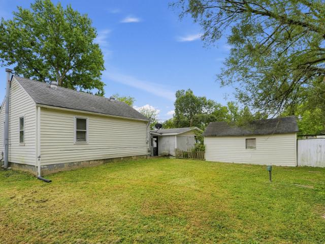 House for sale in South Roxana, Madison County