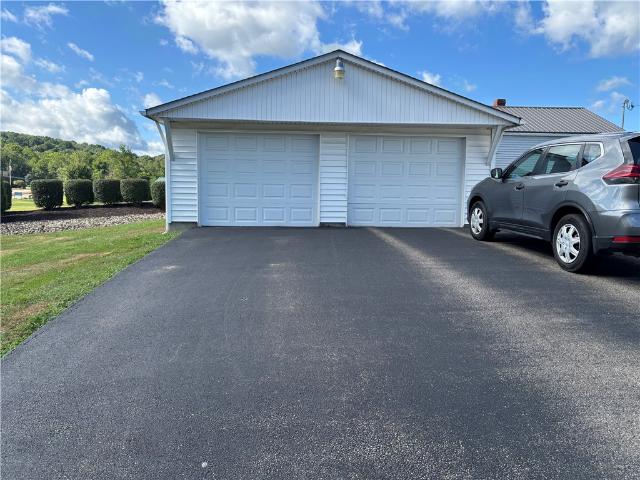 House for sale in Brownfield, Pennsylvania