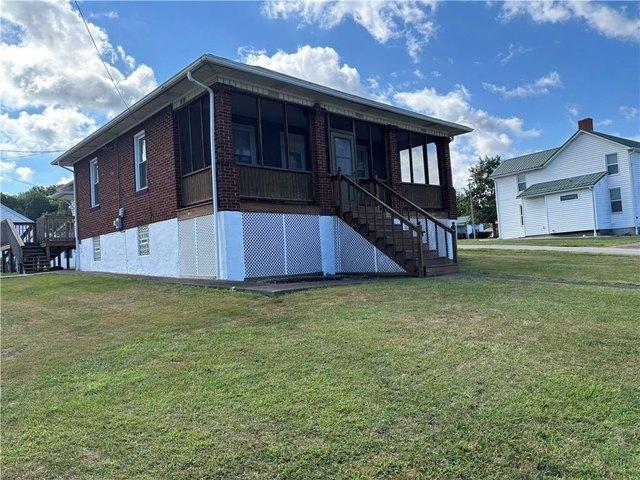 House for sale in Uniontown, Pennsylvania