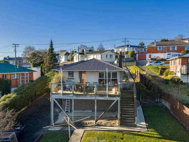 House for sale in Otakou