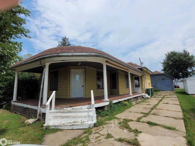 House for sale in What Cheer, Iowa