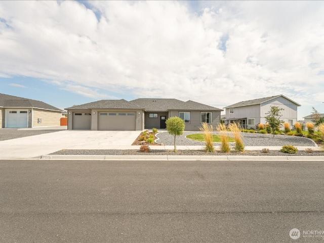 House for sale in Moses Lake, Grant County