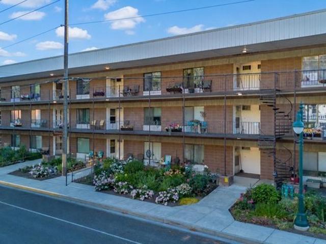 Condo for sale in Whitman, Washington