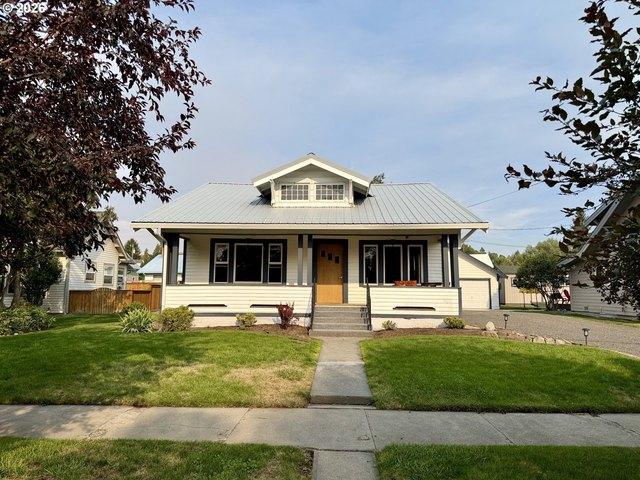 House for sale in Oregonia