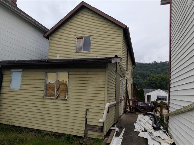 House for sale in Fredericktown, East Bethlehem Township
