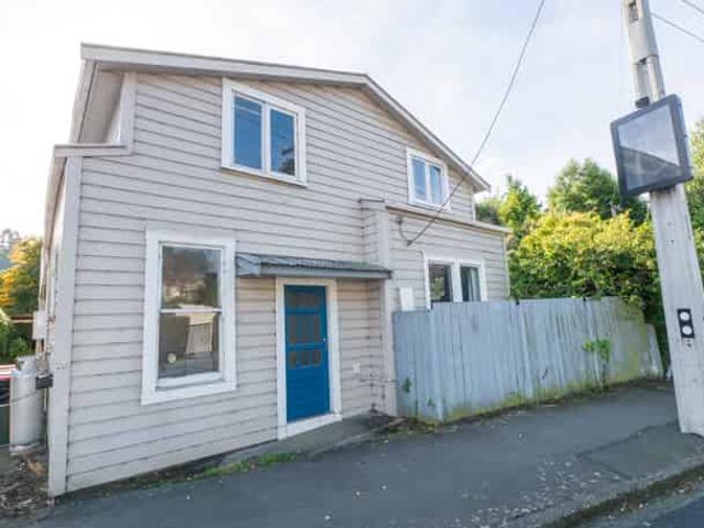 House for rent in Otakou