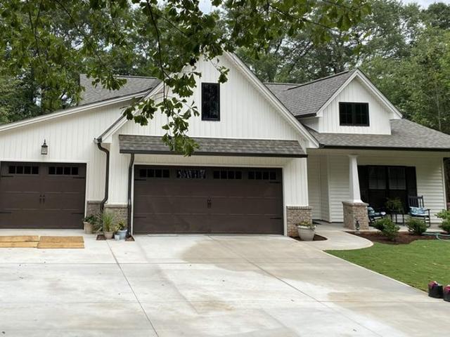 House for sale in Pelzer, South Carolina