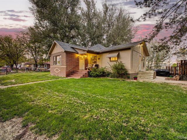 House for sale in Weldona, Colorado