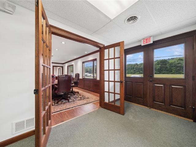 House for sale in Laughlintown, Pennsylvania