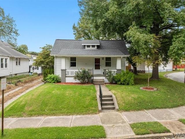 House for sale in Belleville, Saint Clair County