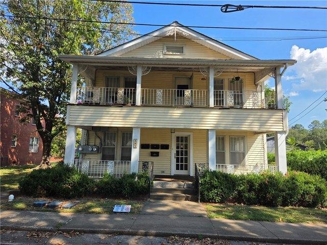House for sale in Ark