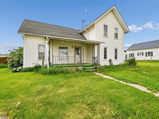 House for sale in Onslow, Iowa