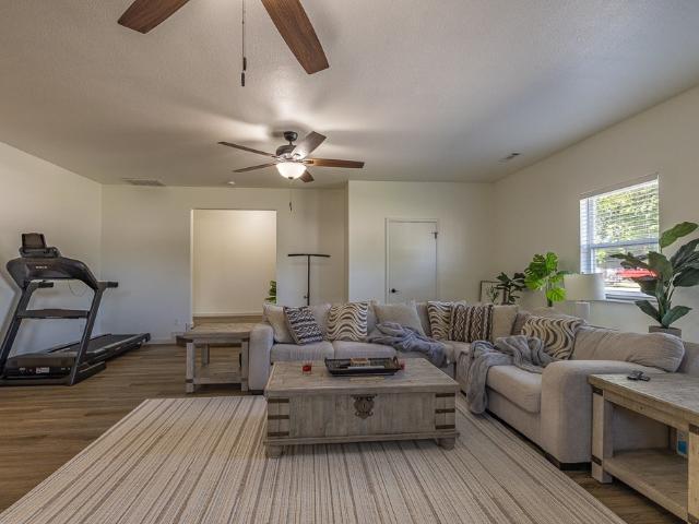 Commercial for sale in Ark