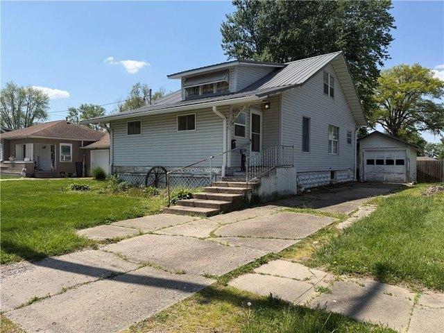 House for sale in Robinson, Illinois