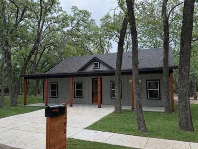 House for sale in Hunt, Texas