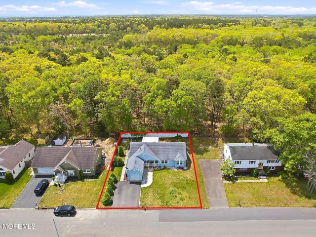 House for sale in Lanoka Harbor, New Jersey
