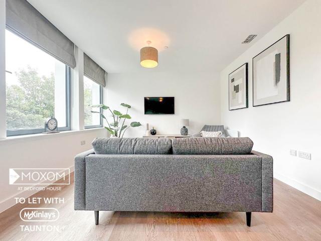 Apartment for rent in Sherford, Rumwell